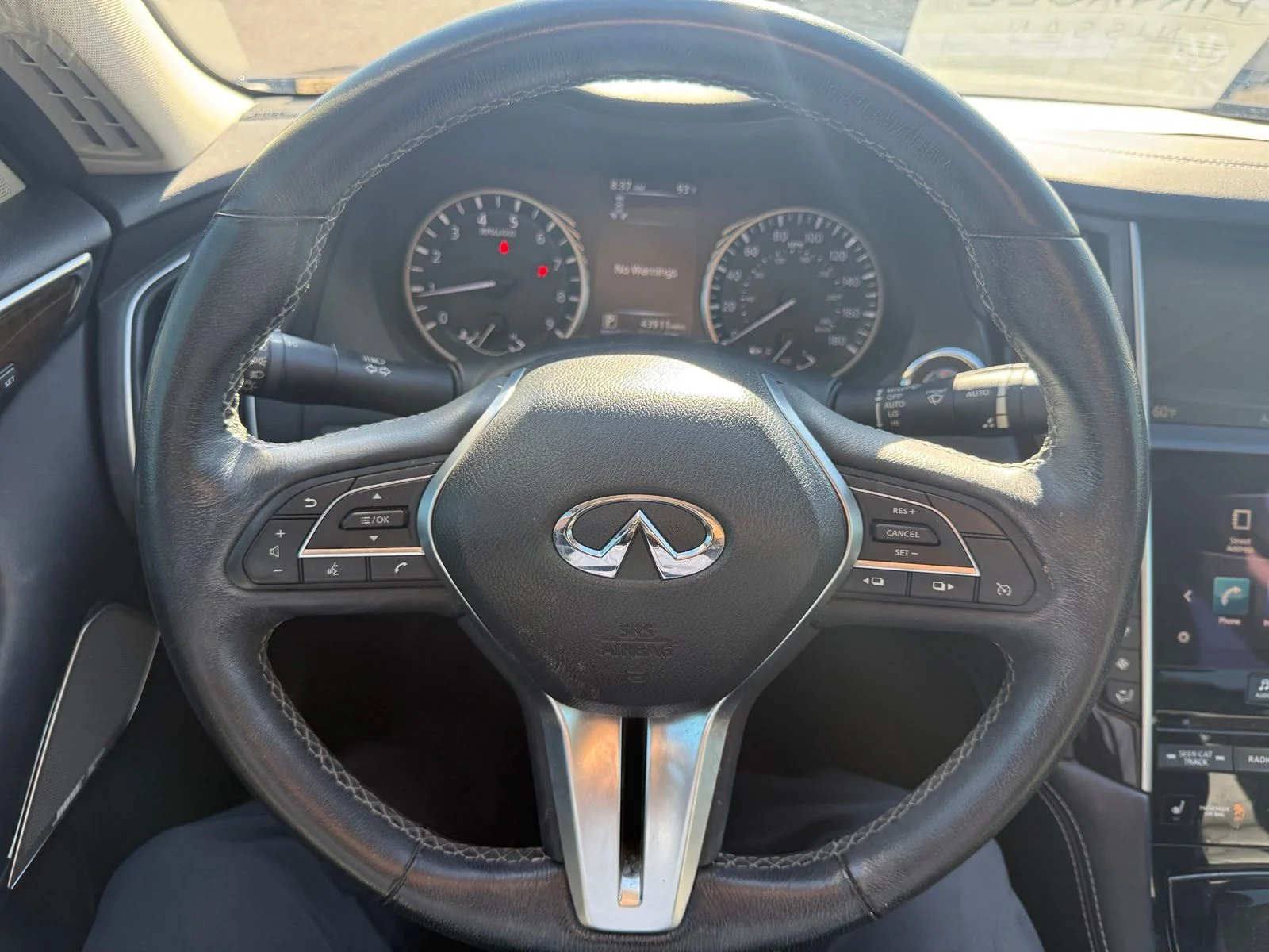 Used 2018 Mocha Almond INFINITI 3.0t Luxe image 17