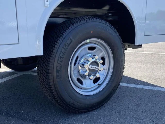New 2026 White Ford XL image 9