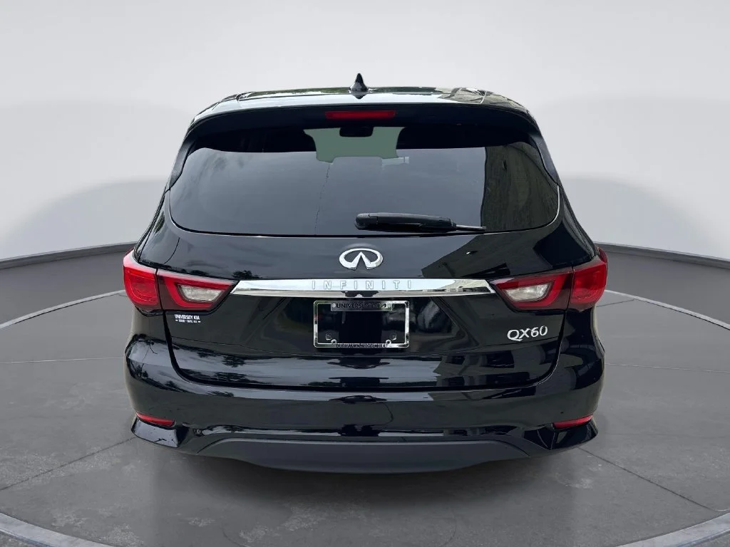 Used 2019 Black INFINITI PURE image 6
