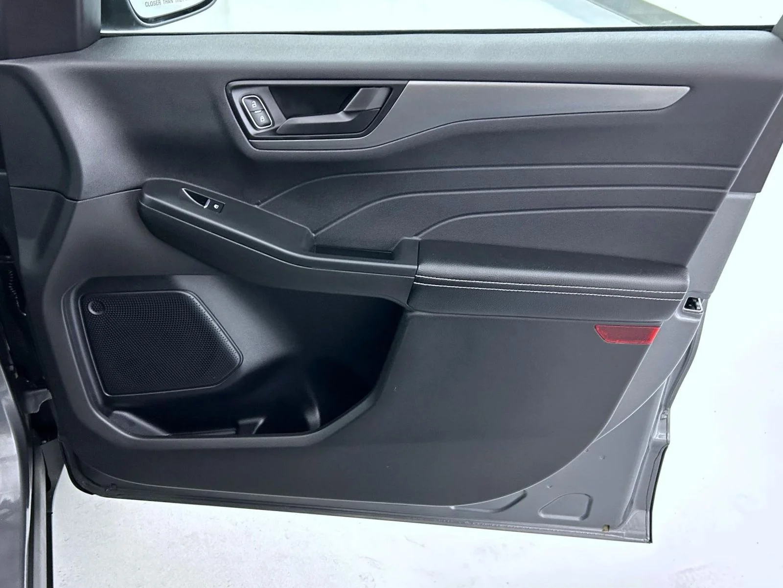 Used 2023 Gray Ford Active image 16