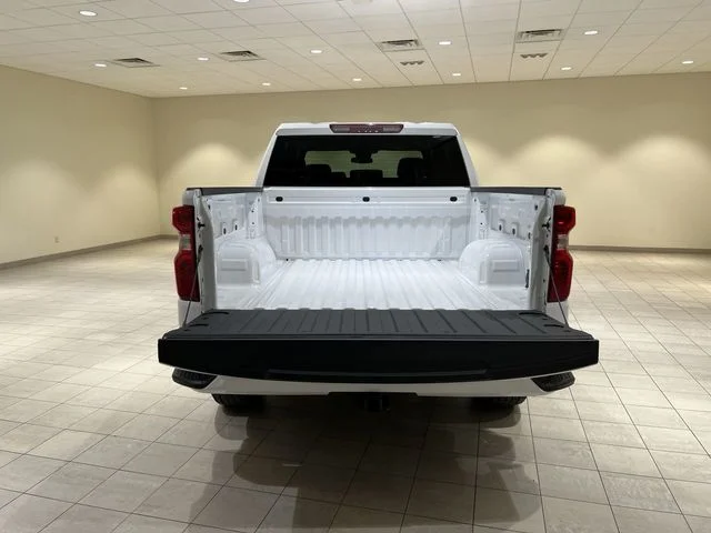 New 2026 White Chevrolet Custom image 23