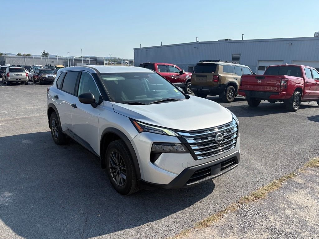 Certified Used 2024 Silver Nissan S image 2