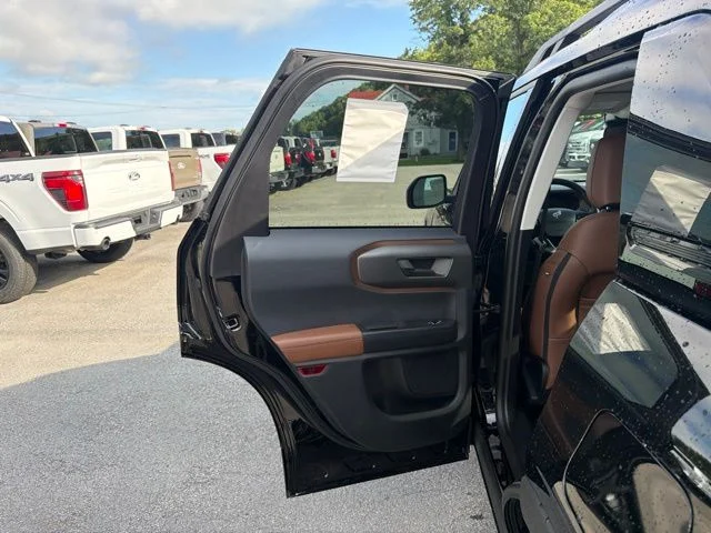 New 2026 Shadow Black Ford Outer Banks® image 95