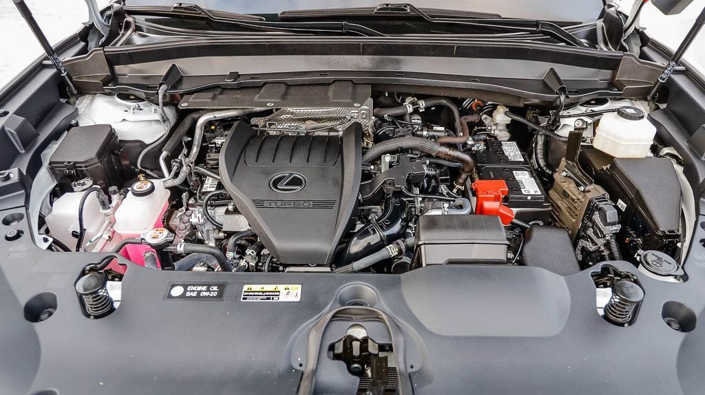 Used 2025 Pearl Lexus 350 Luxury image 33