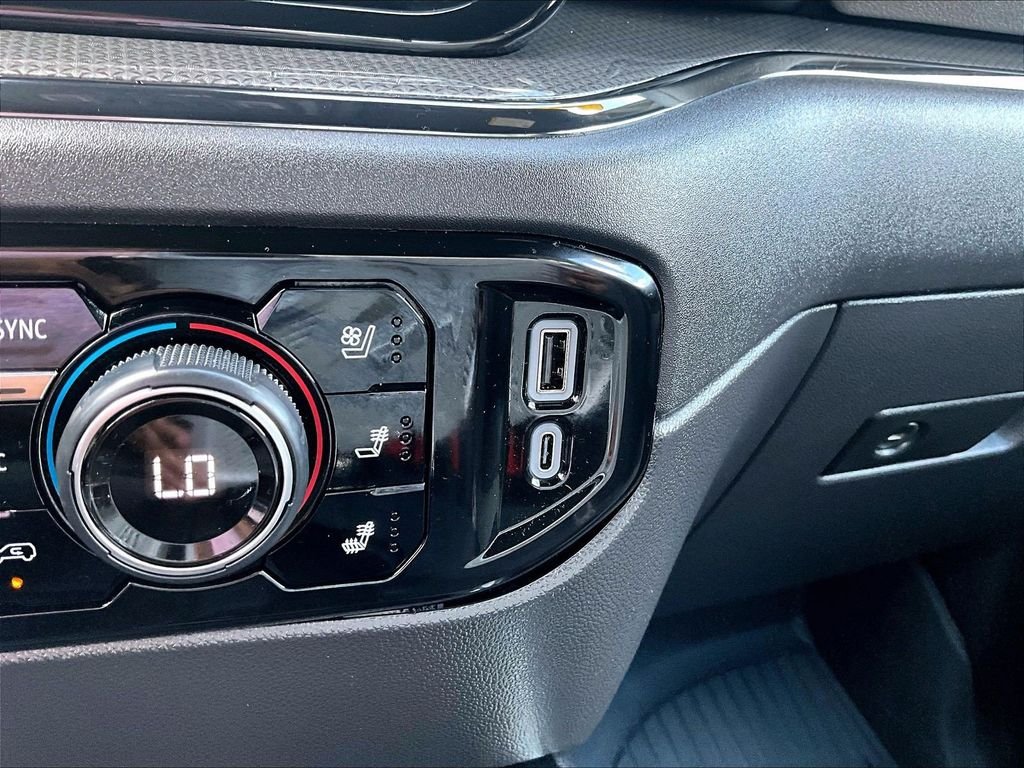 Used 2024 Black Chevrolet ZR2 image 27