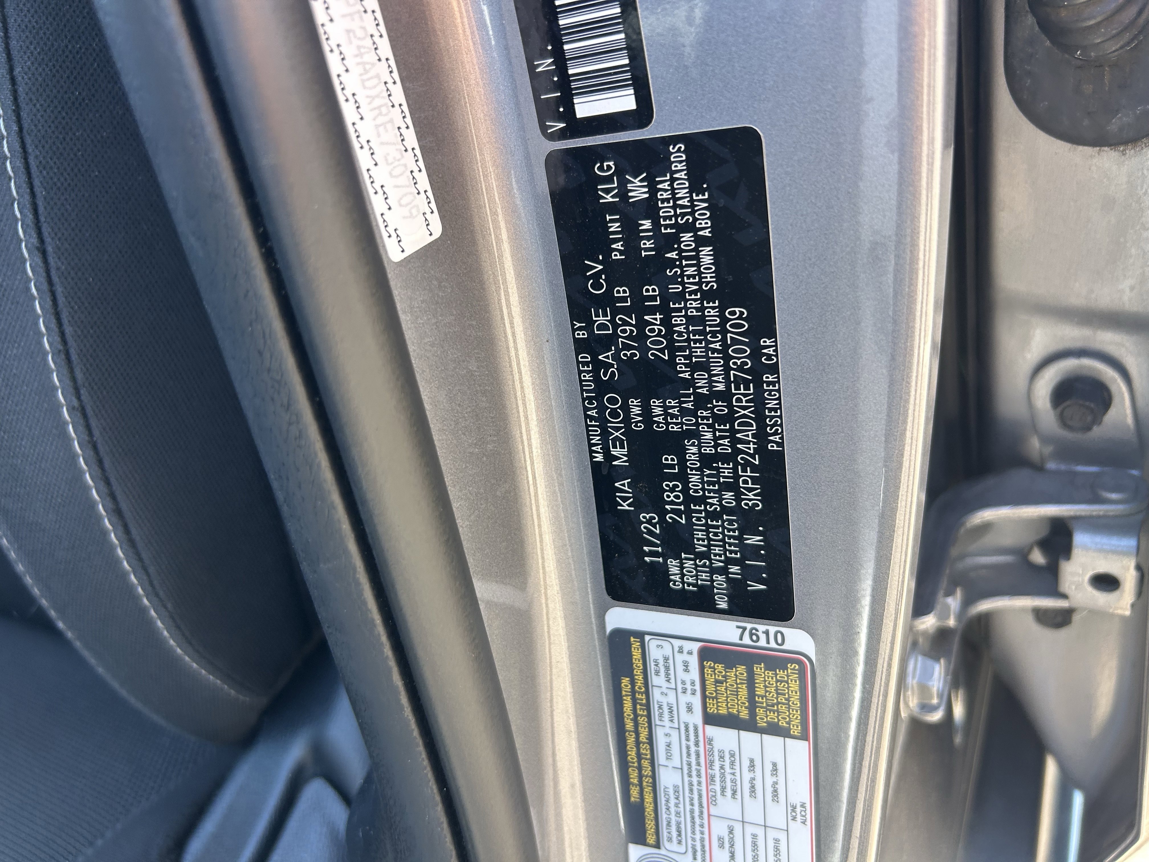 2024 Kia Forte LXS - Photo 32