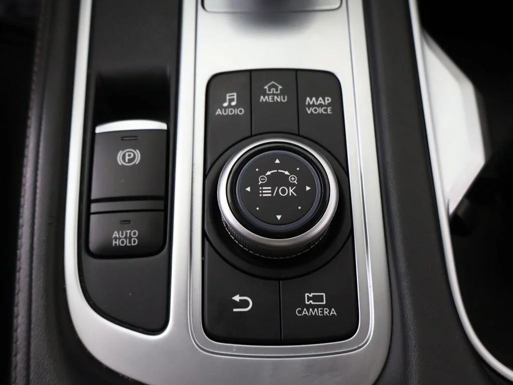 Used 2024 Mineral INFINITI LUXE image 60