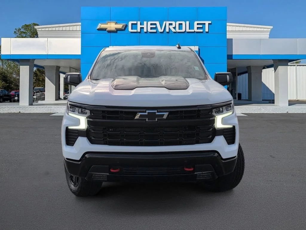 New 2026 Summit White Chevrolet LT Trail Boss image 8