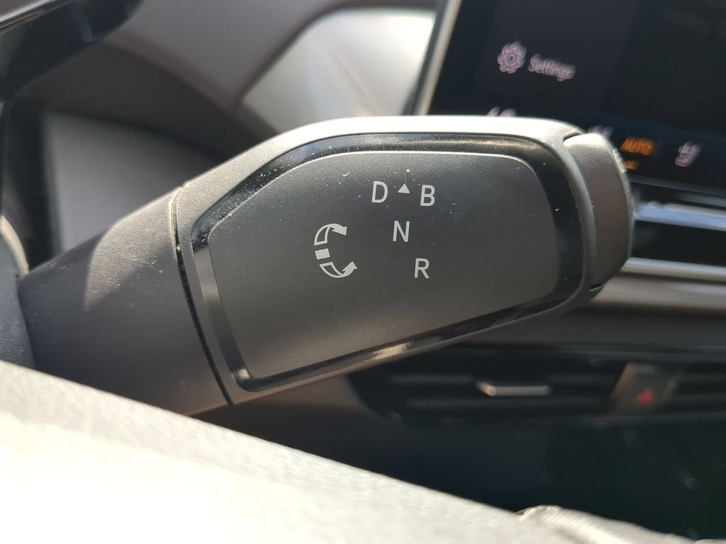 Certified Used 2024 Blue Volkswagen Pro S image 26