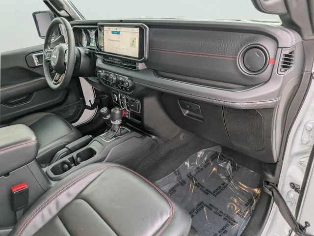 Used 2025 White Jeep Rubicon X image 10