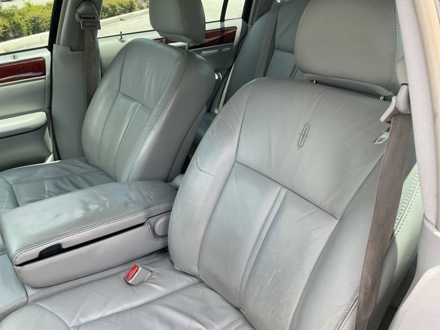 Used 2004  Lincoln Ultimate image 15
