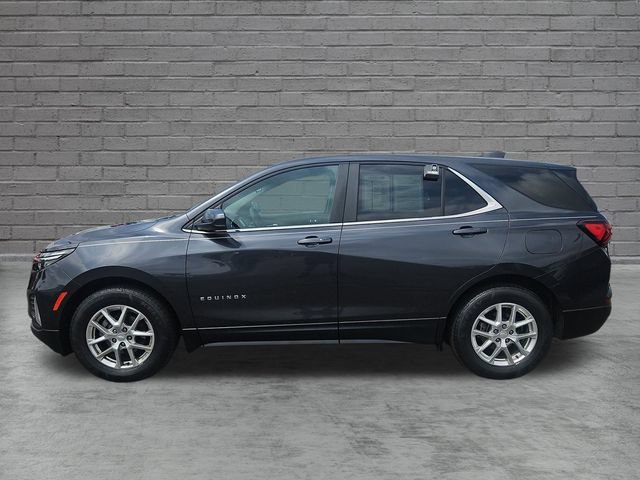 Used 2022 Chevrolet Equinox LT with VIN 2GNAXKEV2N6115334 for sale in Garden City, MI
