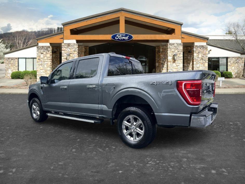 Used 2024 Gray Metallic Ford XLT image 6