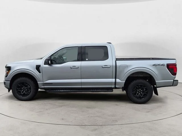 Used 2024 Silver Metallic Ford XLT image 8