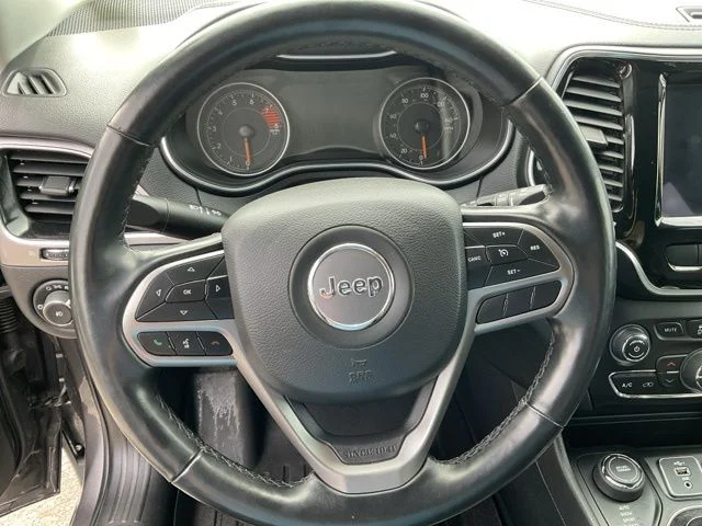 Used 2020 Gray Jeep Limited image 35