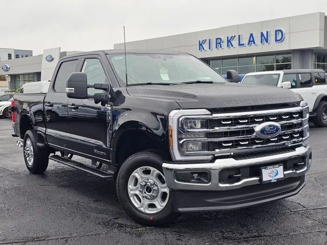 2026 Ford Super Duty F-350® XLT