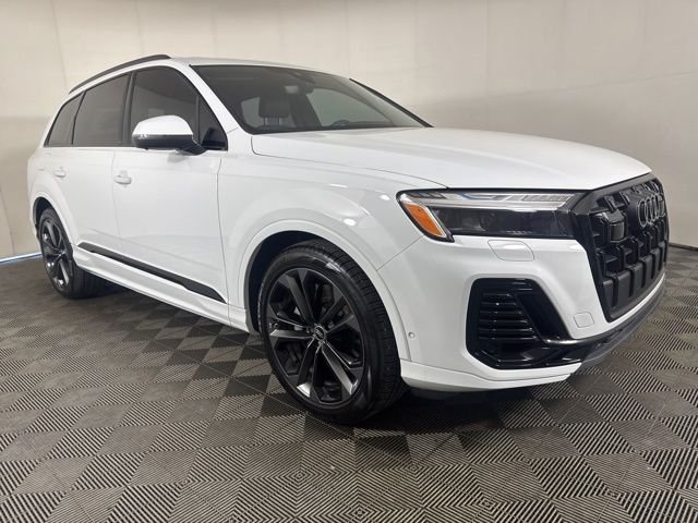 2025 Audi Q7 55 Prestige quattro Tiptronic's photo