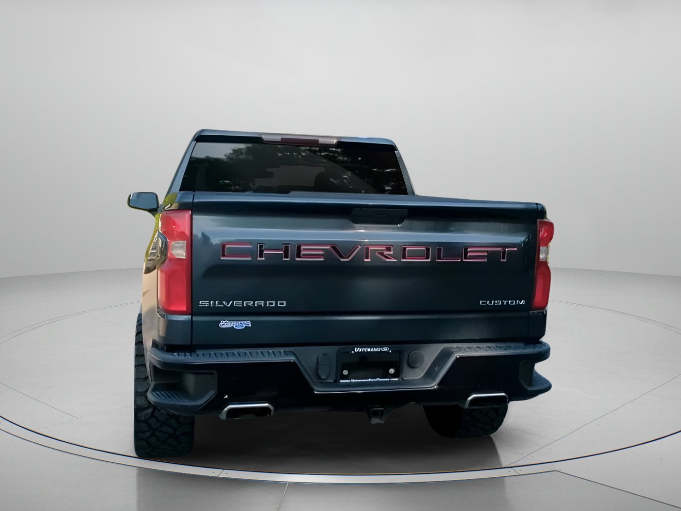 Certified Used 2019 Shadow Gray Metallic Chevrolet Custom Trail Boss Crew Cab Pickup image 22