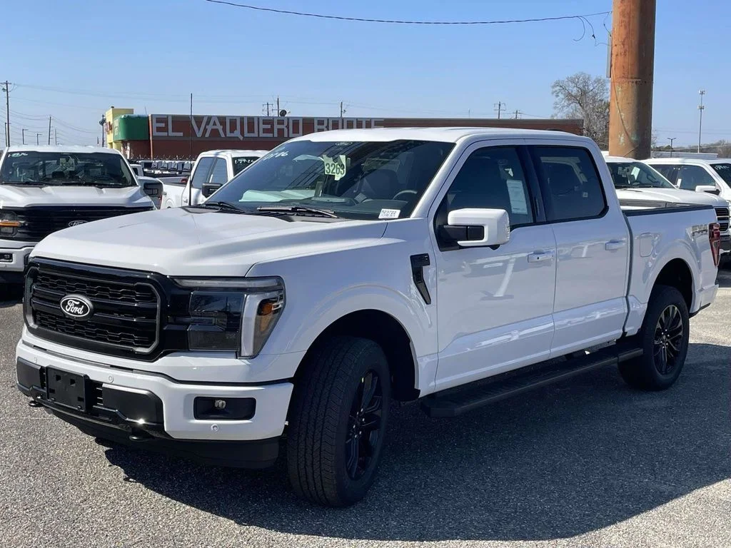 New 2026 Oxford White Ford Lariat® image 7