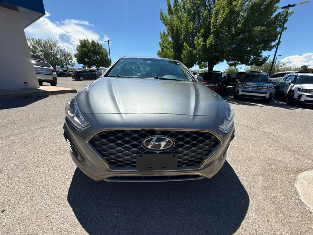 Used 2019 Gray Hyundai SEL image 3