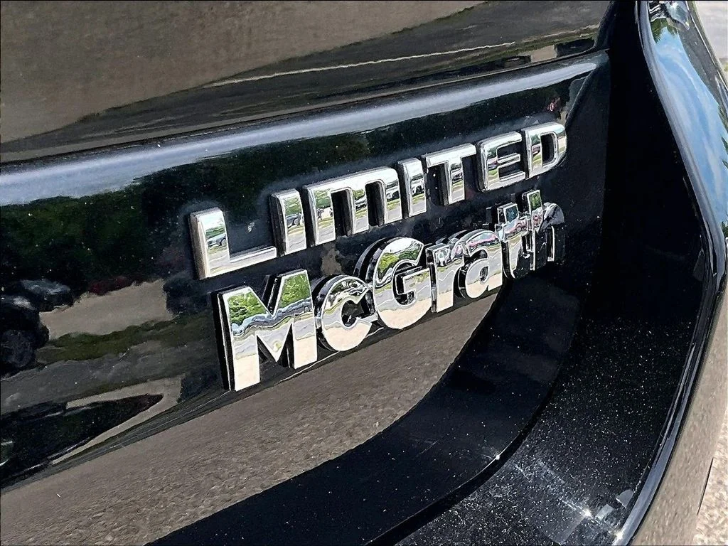 Used 2021 Black Jeep Limited image 28