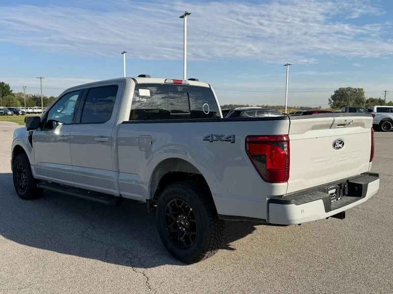 New 2026 Marsh Gray Ford XLT 4WD SuperCrew 5.5