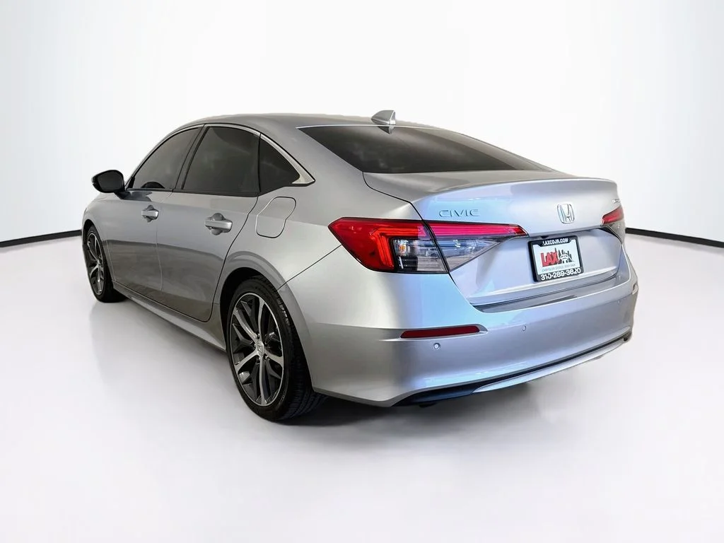 Used 2022  Honda Touring image 5