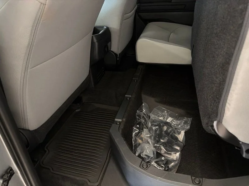 Used 2025 Silver Toyota SR5 image 12