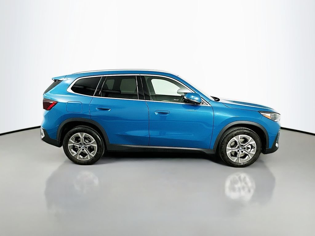 Certified Used 2023 Blue Bay Lagoon Metallic BMW xDrive28i image 4