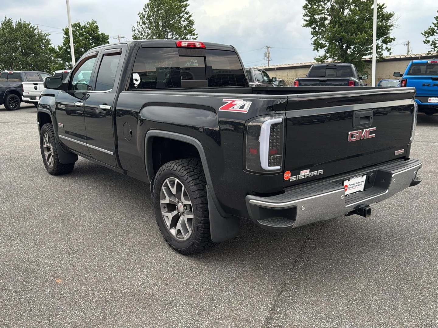 Used 2015 Onyx Black GMC SLT image 7