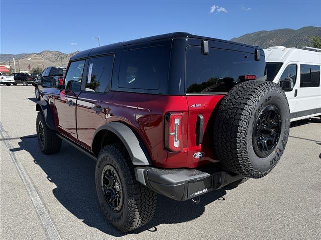 New 2026 Ruby Red Metallic Tinted Clearcoat Ford Badlands® image 24