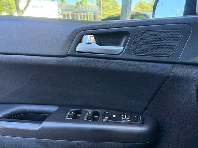 Used 2020 Blue Kia S image 20