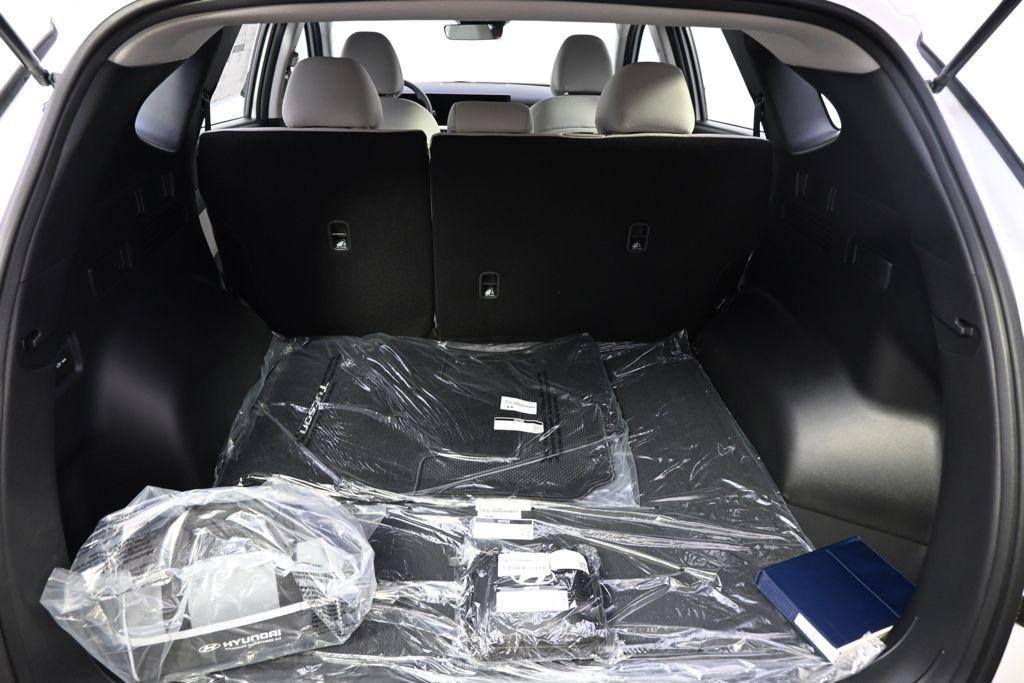 New 2026 White Pearl Hyundai SE AWD image 19