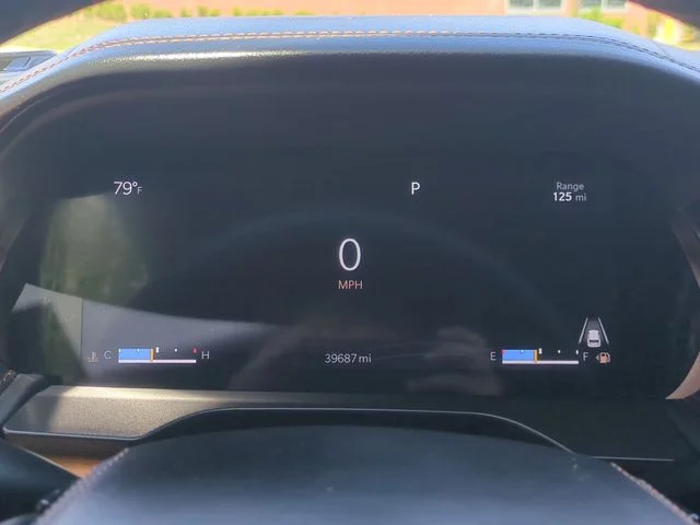 Used 2022 White Jeep Summit Reserve image 32