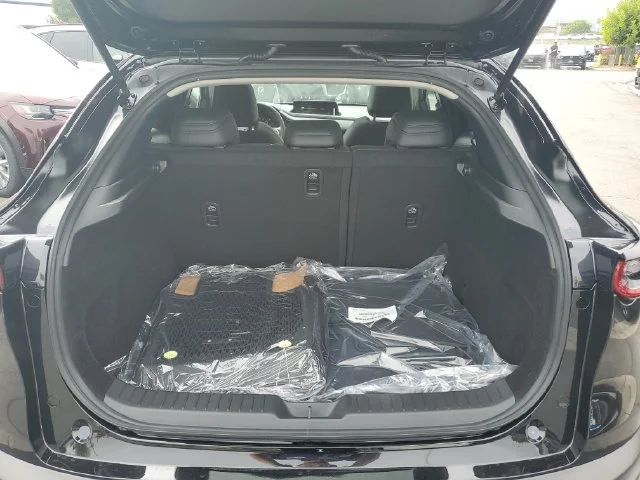 New 2026 Jet Black Mica Mazda 2.5 S Preferred AWD image 17