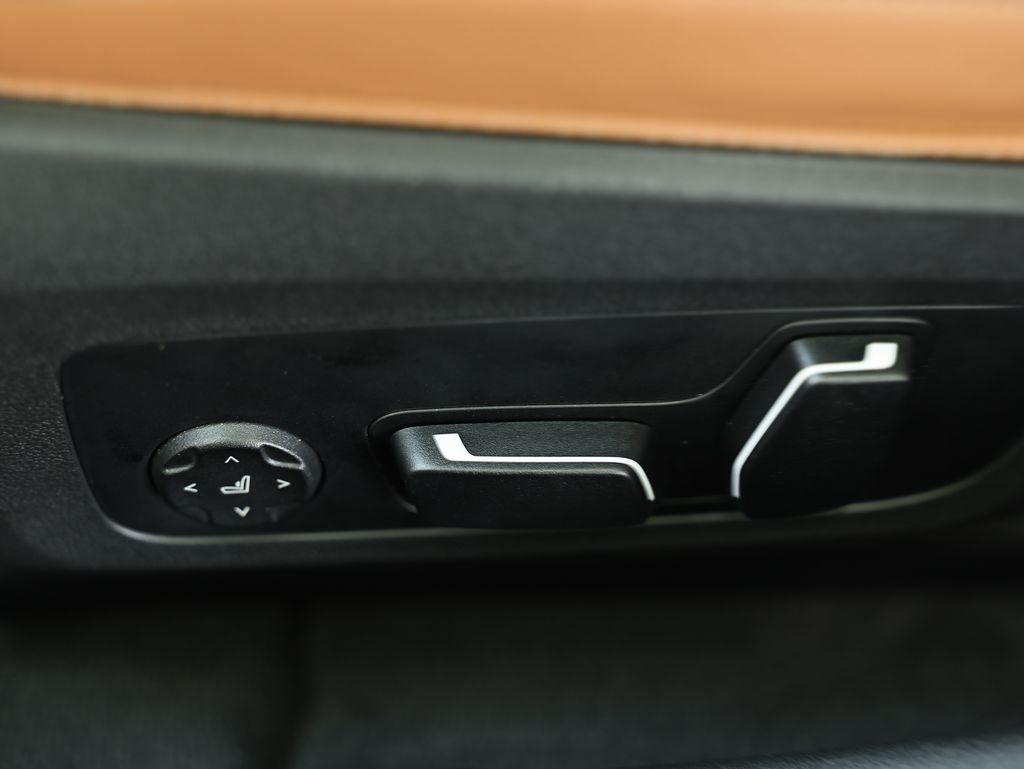 2024 BMW i4 40 - Photo 23