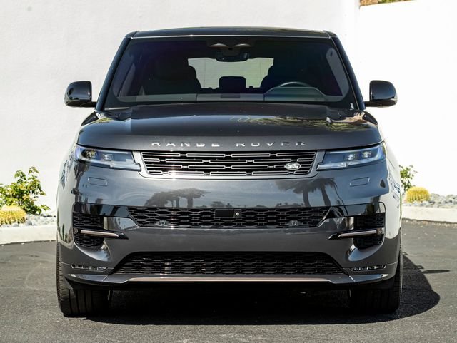Used 2025 Carpathian Grey Prem Met Land Rover Dynamic SE image 3