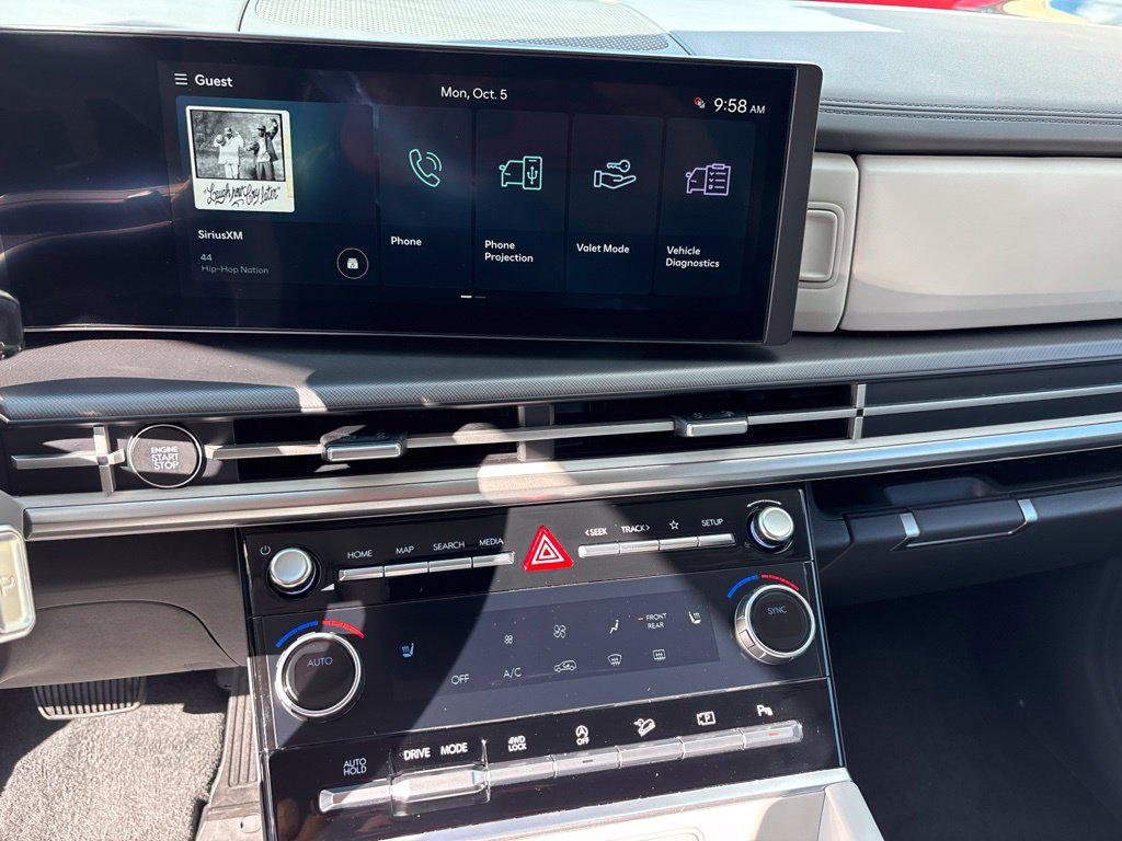 New 2027 Gray Hyundai SEL AWD image 19