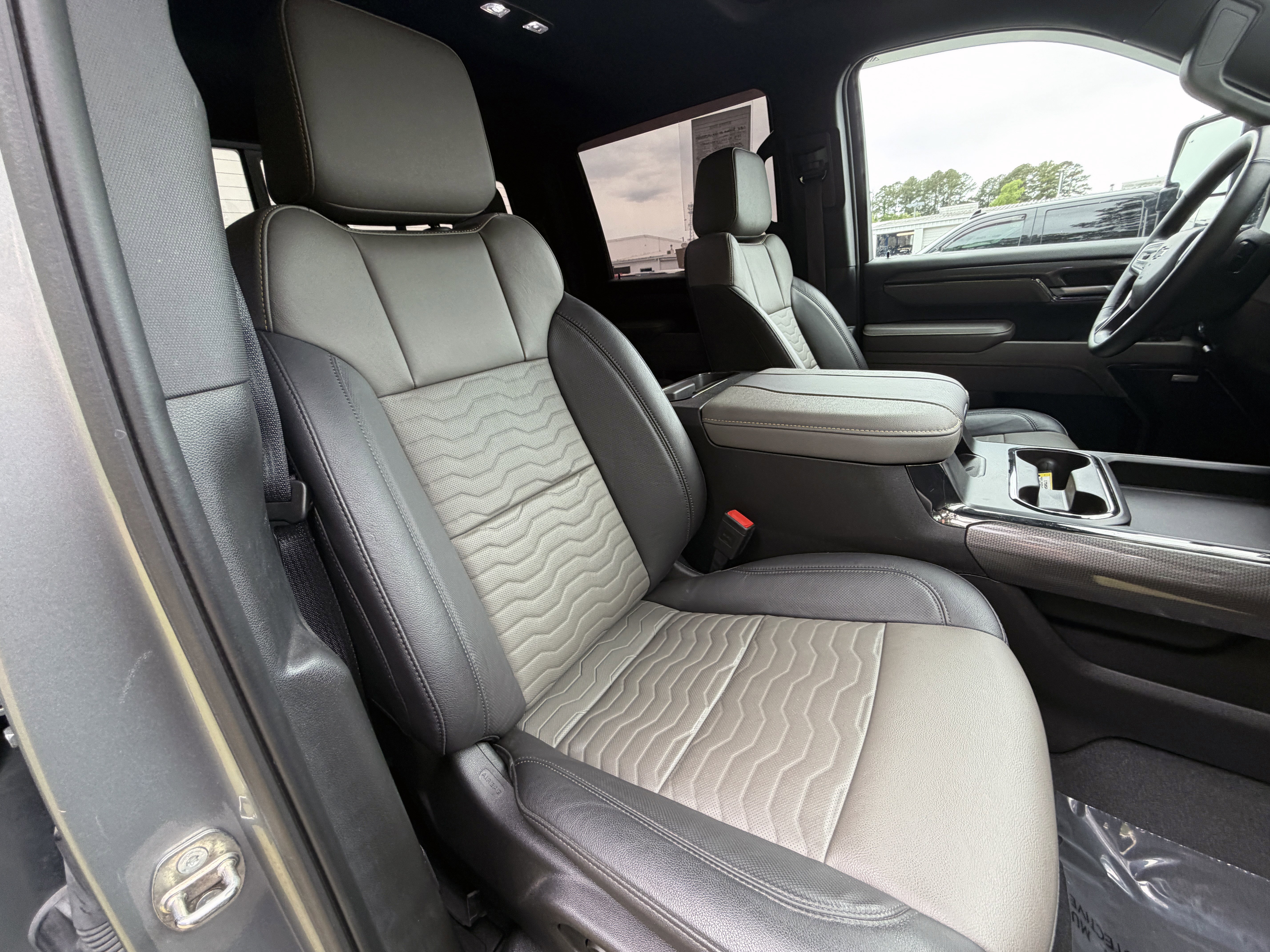 Used 2024 Sterling Gray Metallic Chevrolet ZR2 image 23