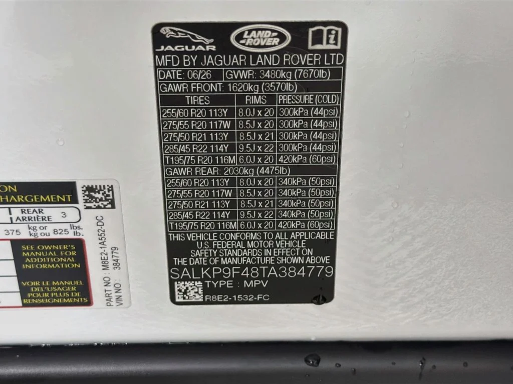 New 2026 Fuji White Land Rover SE PHEV image 34