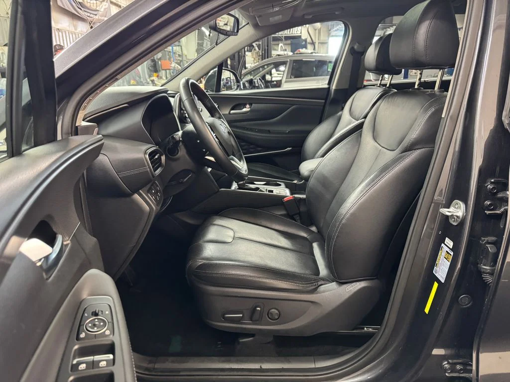 Used 2020 Gray Hyundai SEL image 17