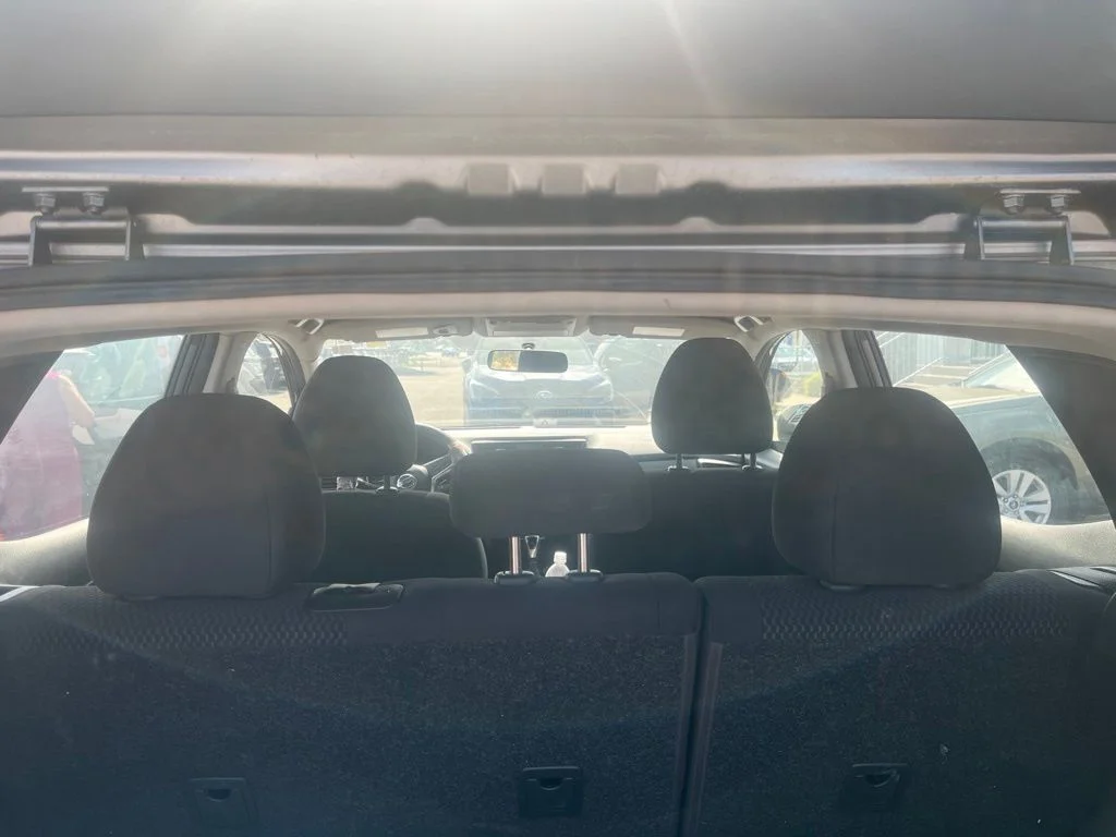 Used 2019 Gray Nissan S image 9