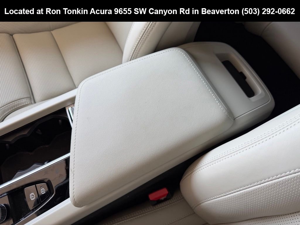 Used 2026 Crystal White Volvo T8 Ultra image 26