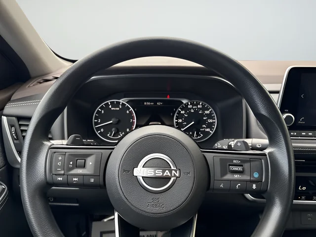 Used 2023 White Nissan SV image 13