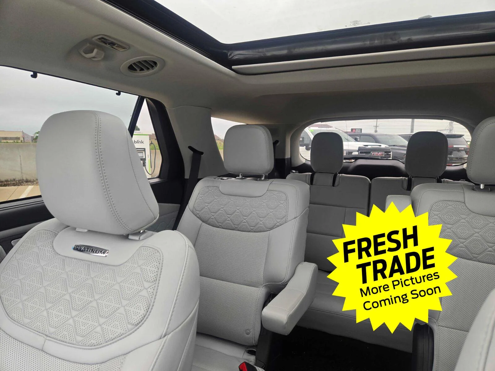 Used 2025 Star White Metallic Tri-Coat FORD Platinum image 13