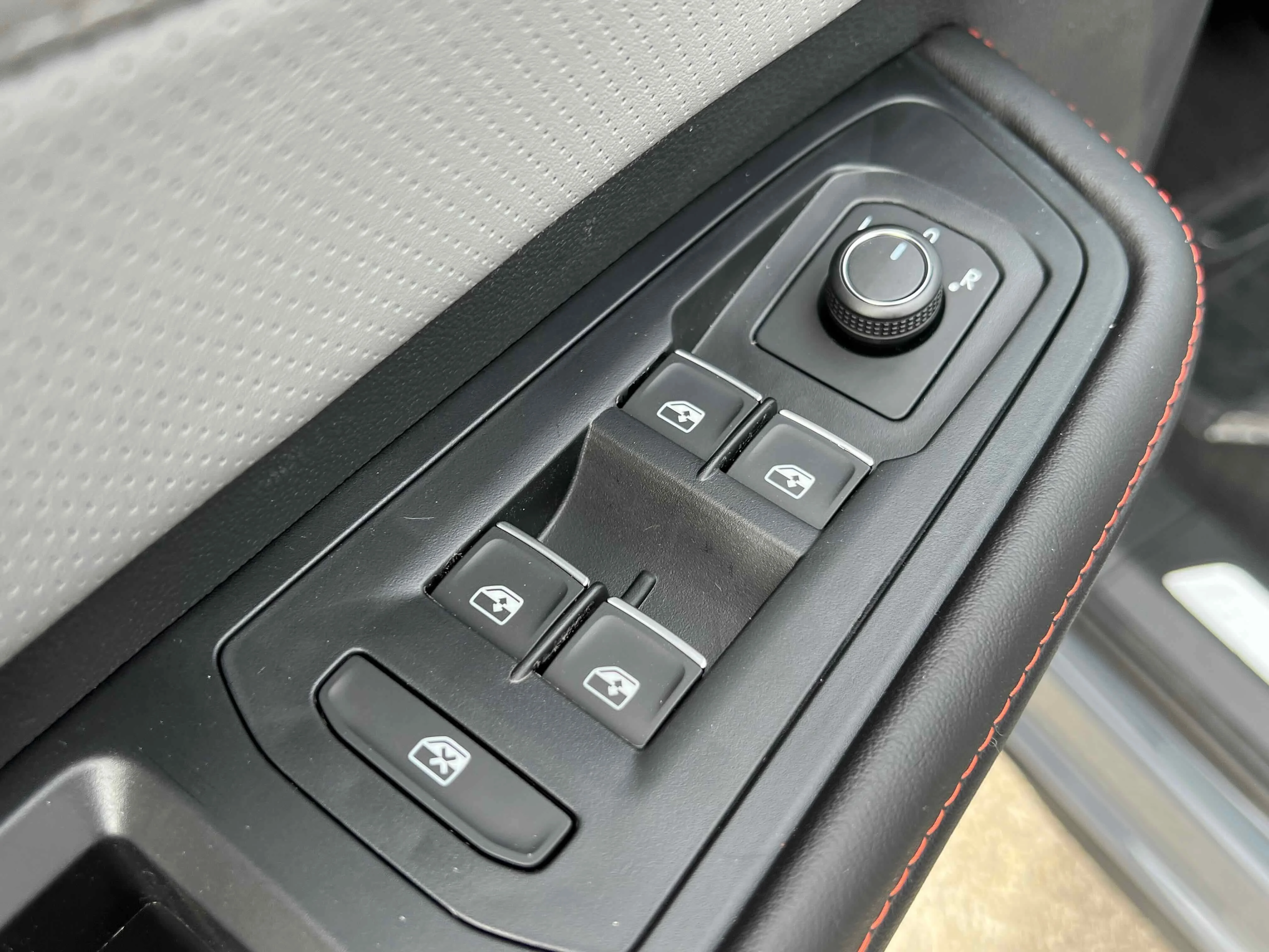 New 2026 Gray Volkswagen 2.0T Peak Edition image 15