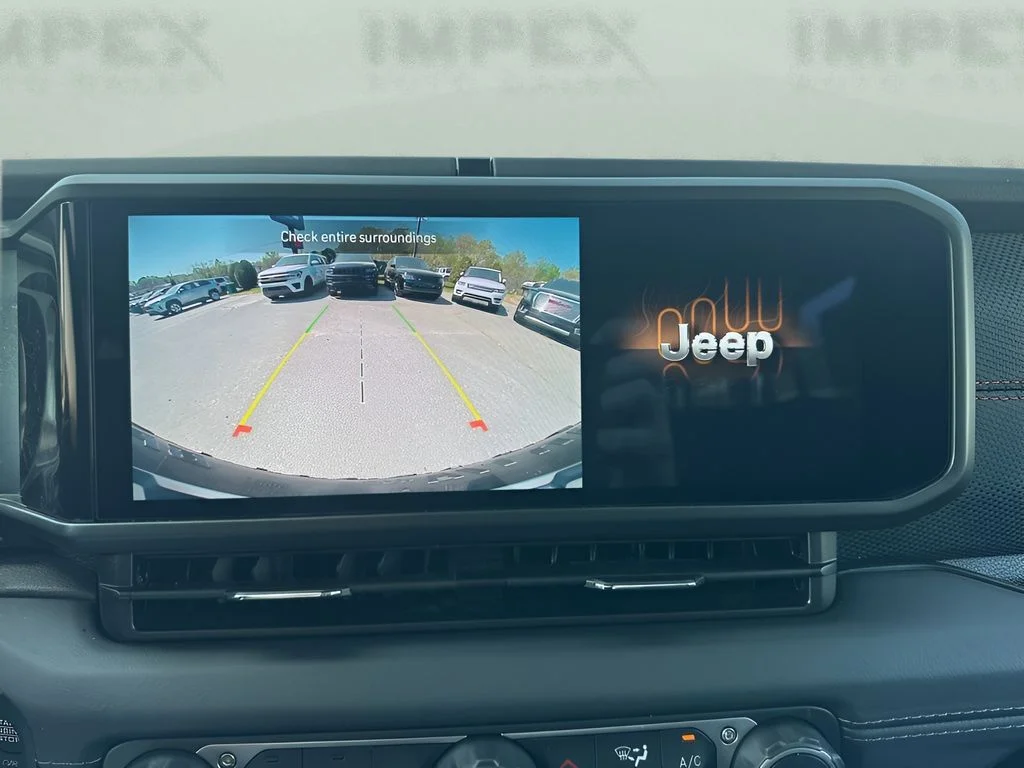 Used 2025 Black Jeep Rubicon image 17