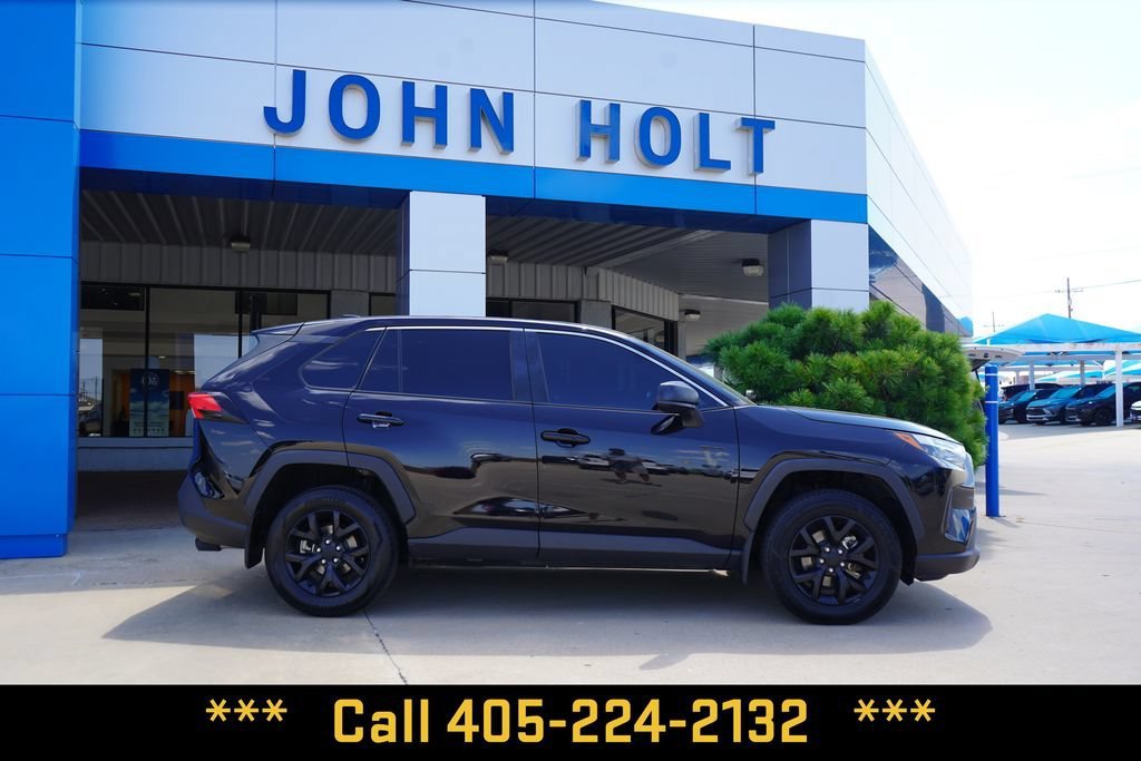 Used 2023 Black Toyota LE image 9
