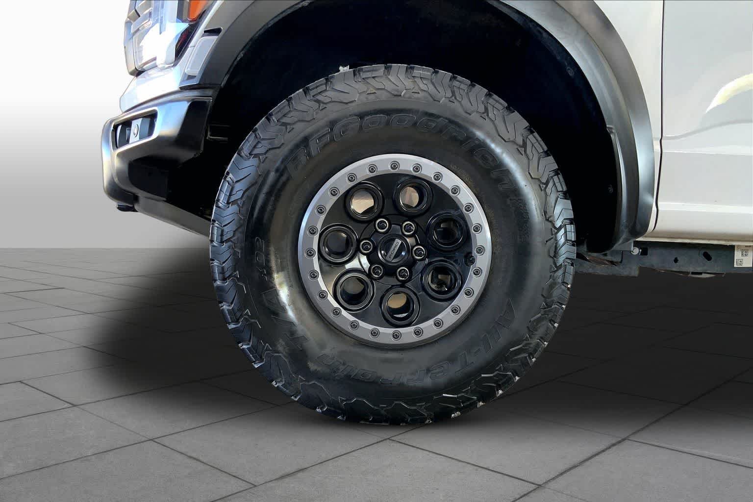 Used 2024 Oxford White Ford Raptor image 11
