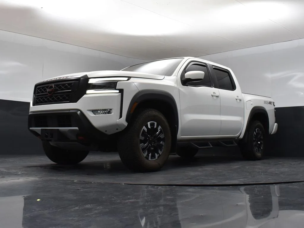 Certified Used 2024 White Nissan PRO-4X image 13